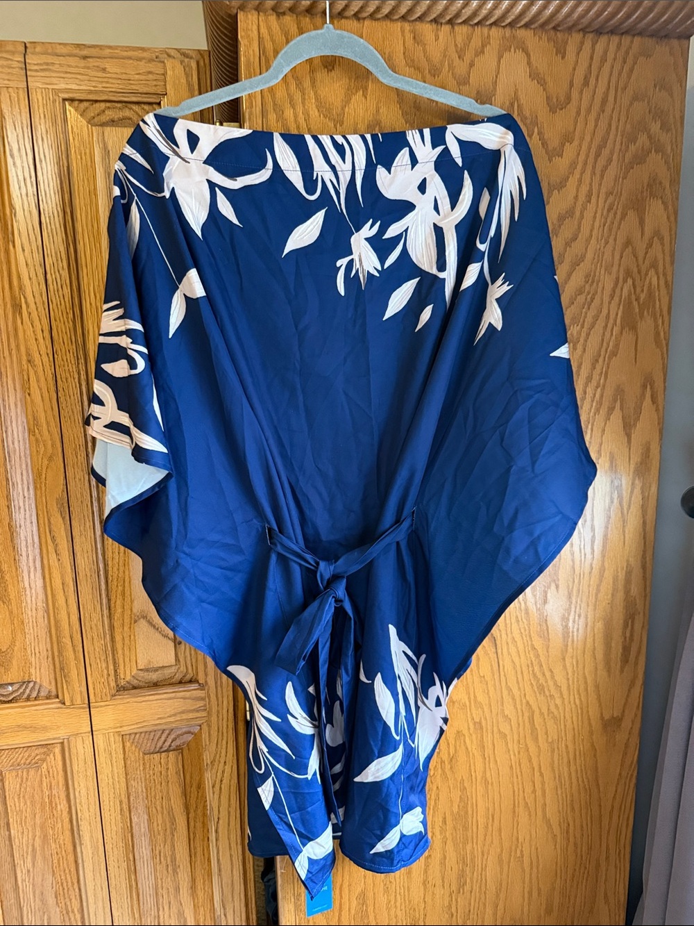 Cups he Blue Floral Tie-Waist coverup